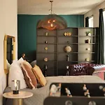 Urban Retreat Loft In The Center アパート