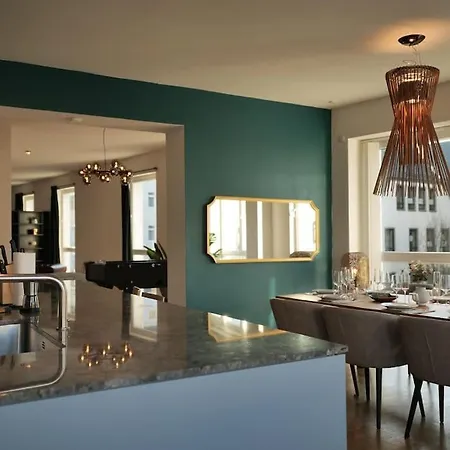 Daire Urban Retreat Loft In The Center