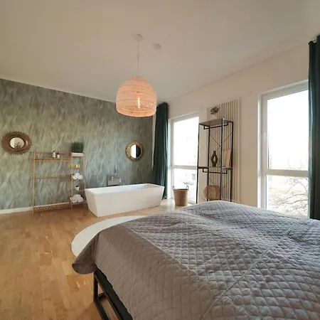 Urban Retreat Loft In The Center *